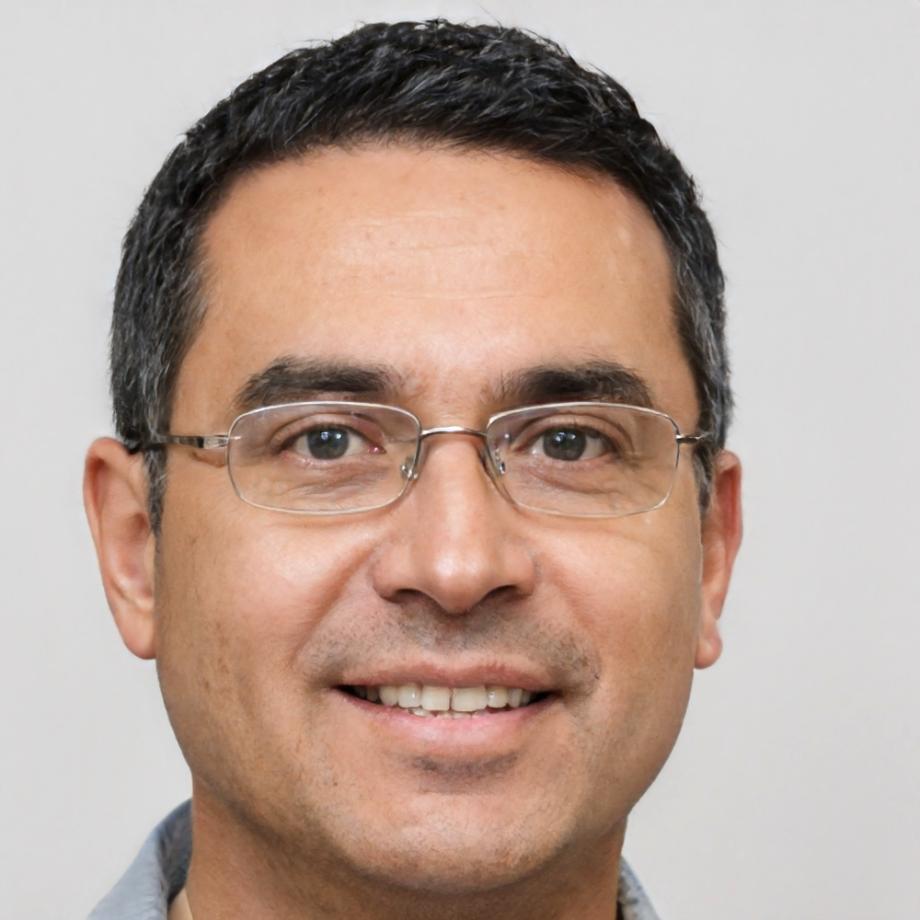 Retrato de Álvaro Mendoza, instructor principal de xarionpluveo